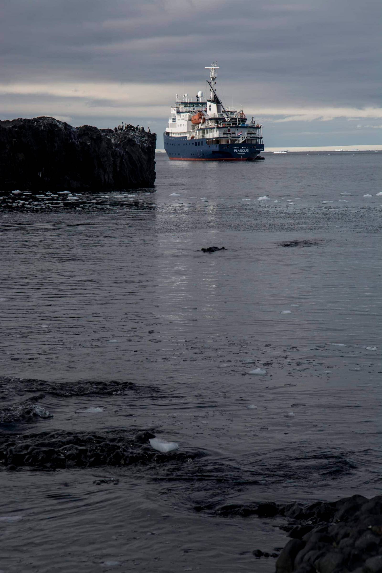 The Best for Antarctica Scuba Diving Tours: Oceanwide Expeditions The Best for Antarctica Scuba Diving Tours: Oceanwide Expeditions